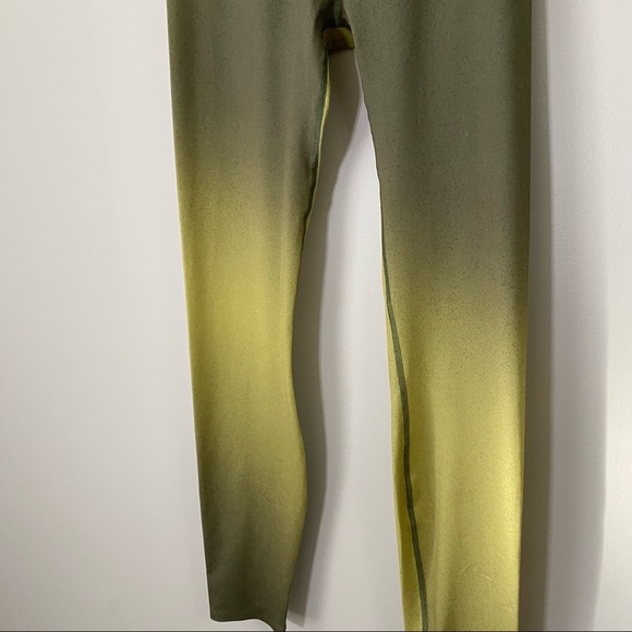 Fierce + Regal The Airbrush Leggings Green Army Yellow Chartreuse Small 7/8 - Picture 6 of 7